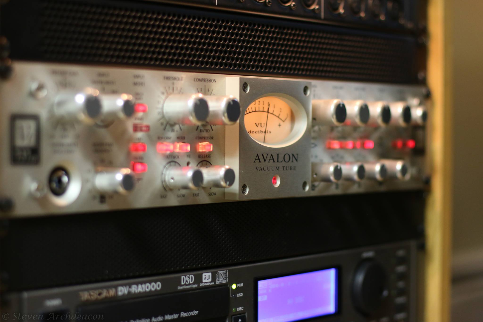 Outboard rack and studio equipment